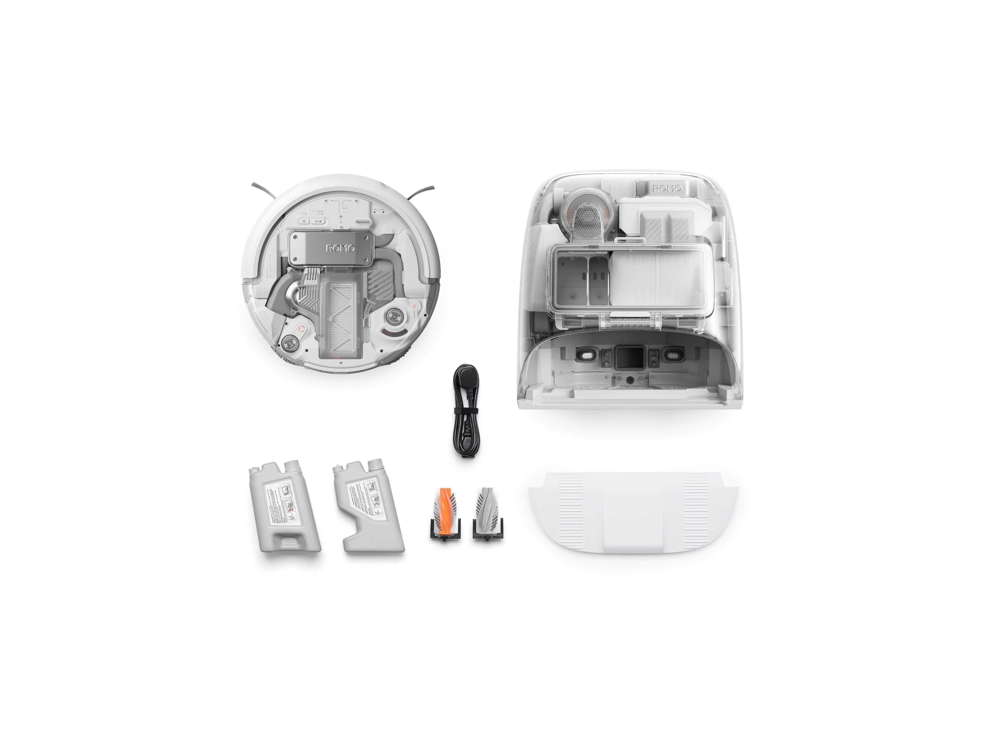 Lieferumfang des DJI ROMO P (Water Tank Version) mit Wasserbehälter, Kabel und Zubehörteilen.