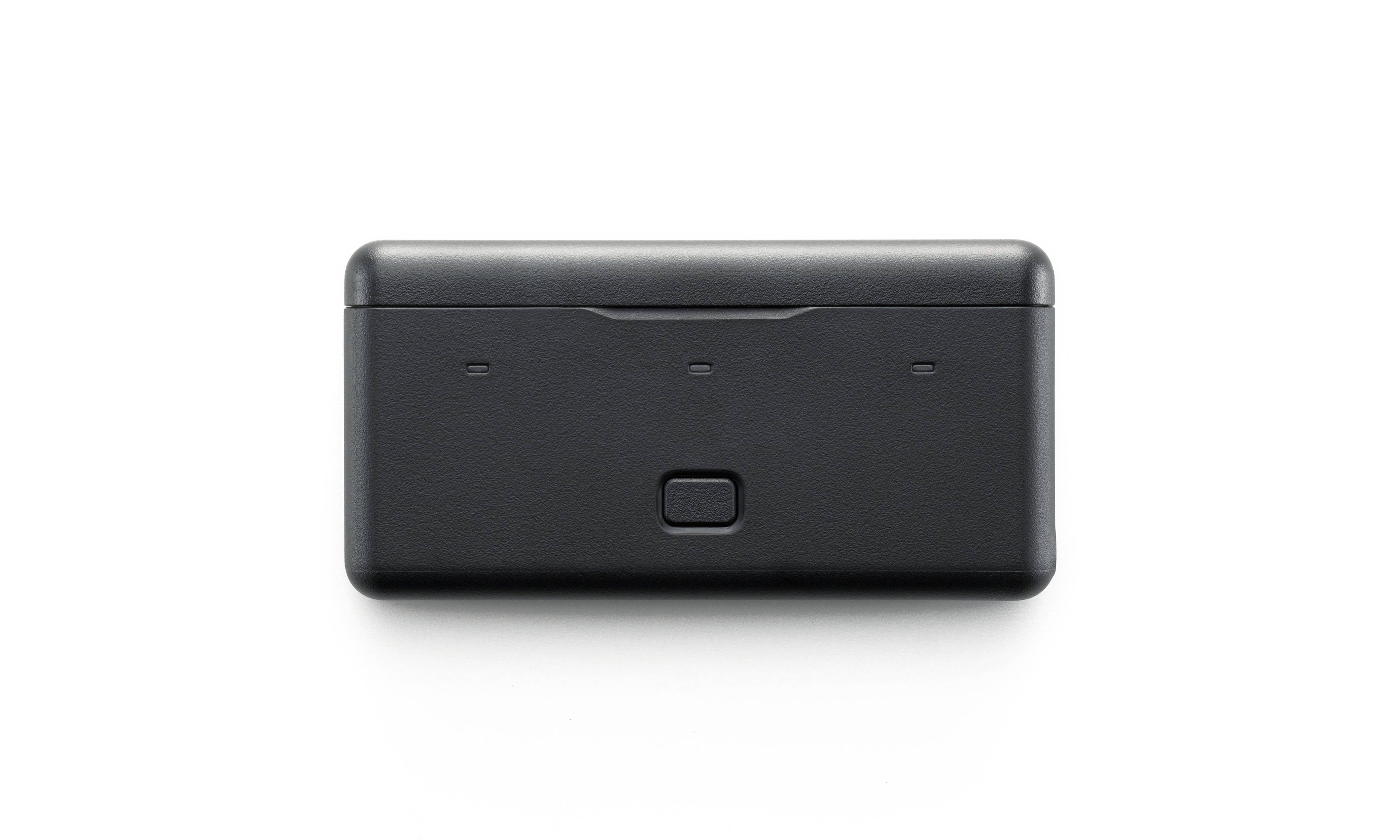 Geschlossenes DJI Osmo Multifunctional Battery Case 3 in schwarz, kompakt und funktionsreich.