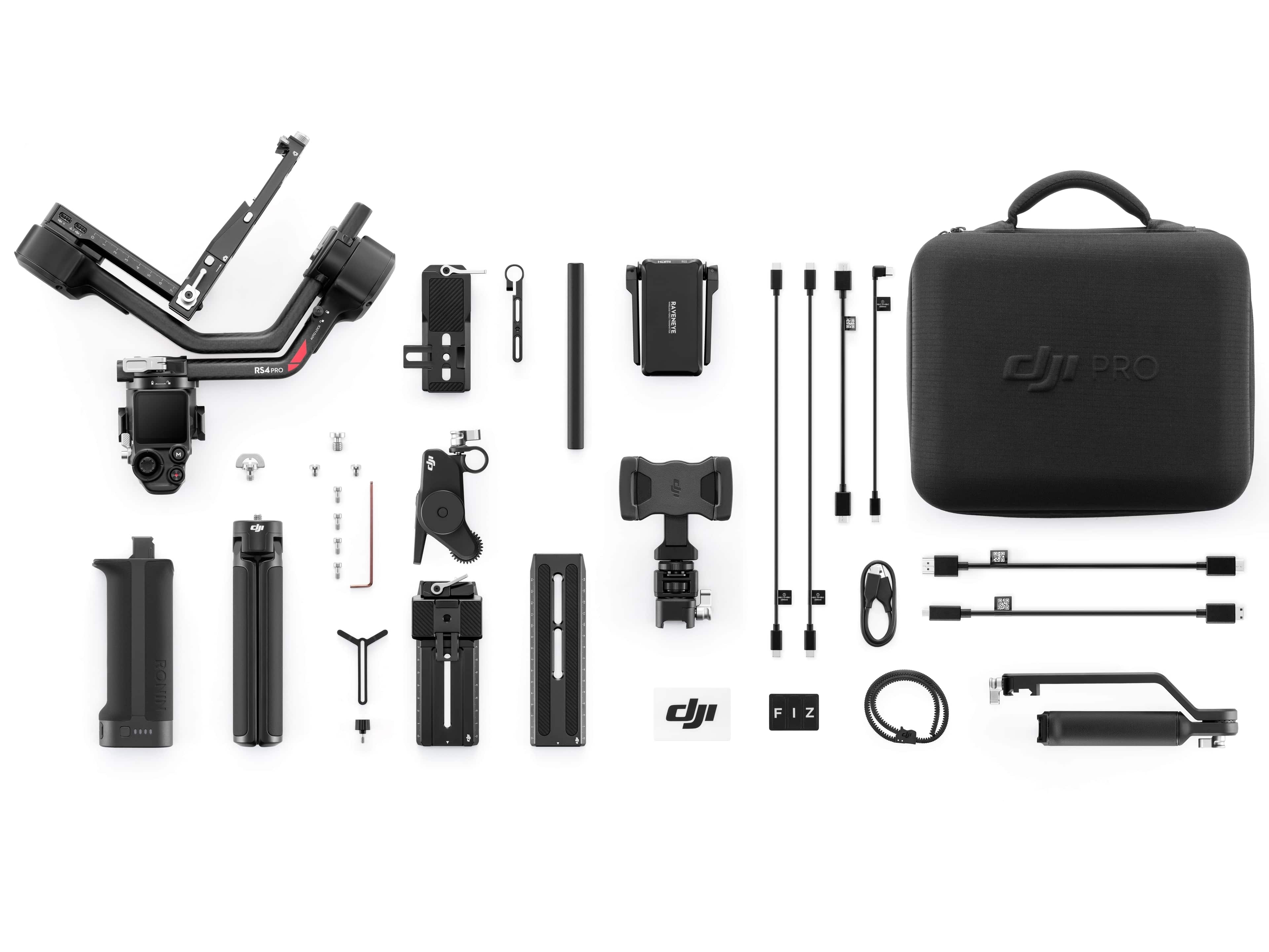 Lieferumfang der DJI RS 4 Pro Combo: Gimbal, Stative, Zubehör und Transporttasche.